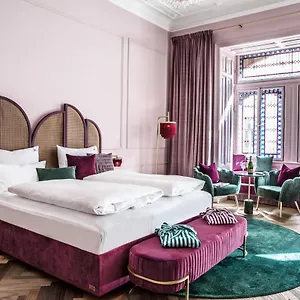 https://josefine.vienna-besthotels.com