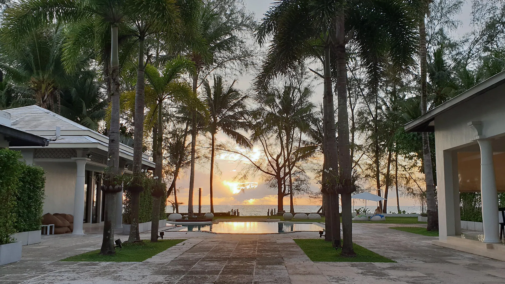 The Anda Mani Khaolak Beachfront Villas Khao Lak