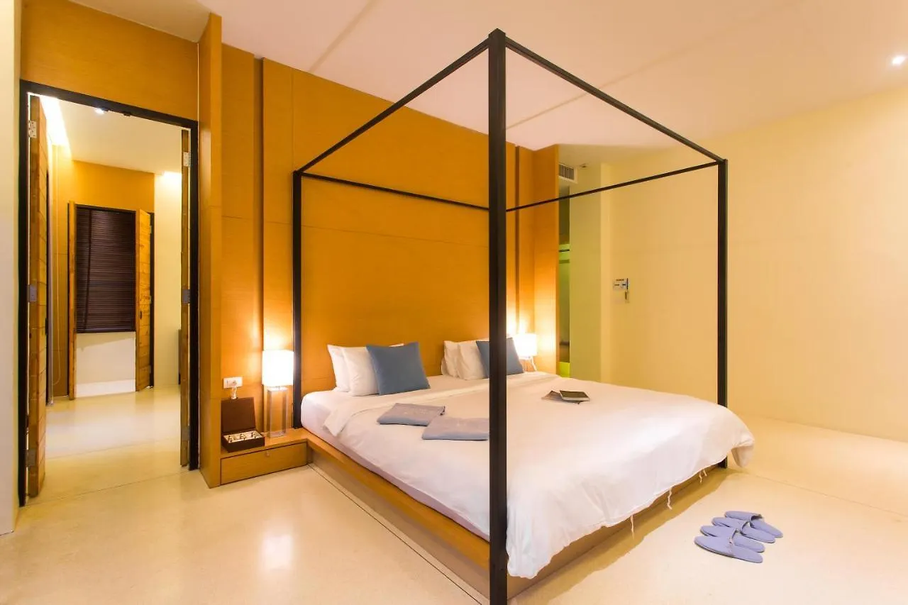 The Anda Mani Khaolak Beachfront Villas Khao Lak 5*,